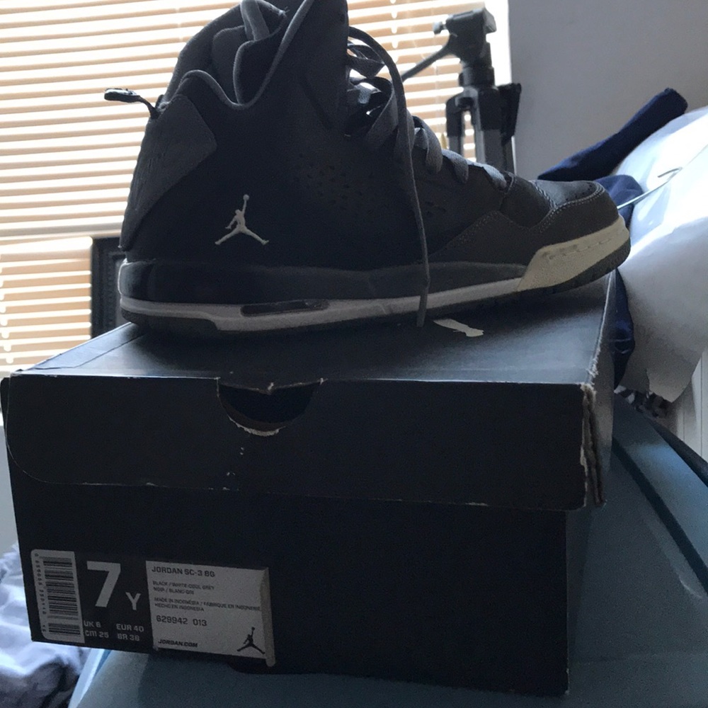 Black Jordans